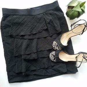 Banana Republic Linen Blend Ruffle Skirt